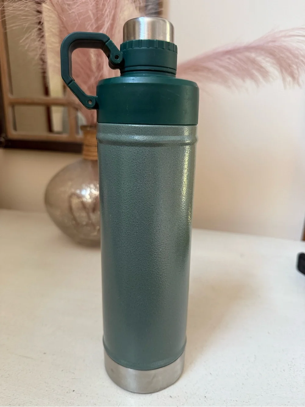 Stanley Green Stainless Vacuum Flask with Dark Green Cap - Picture 2 of 11